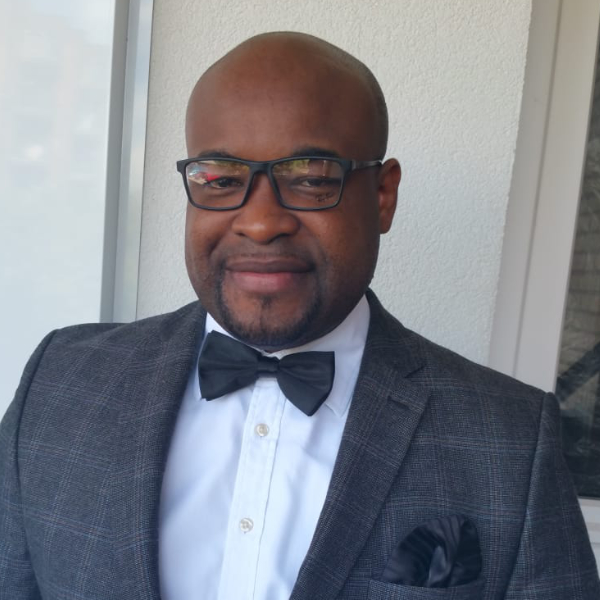 PROIFILE PHOTOGRAPH PASTOR JOHN UMUNNA